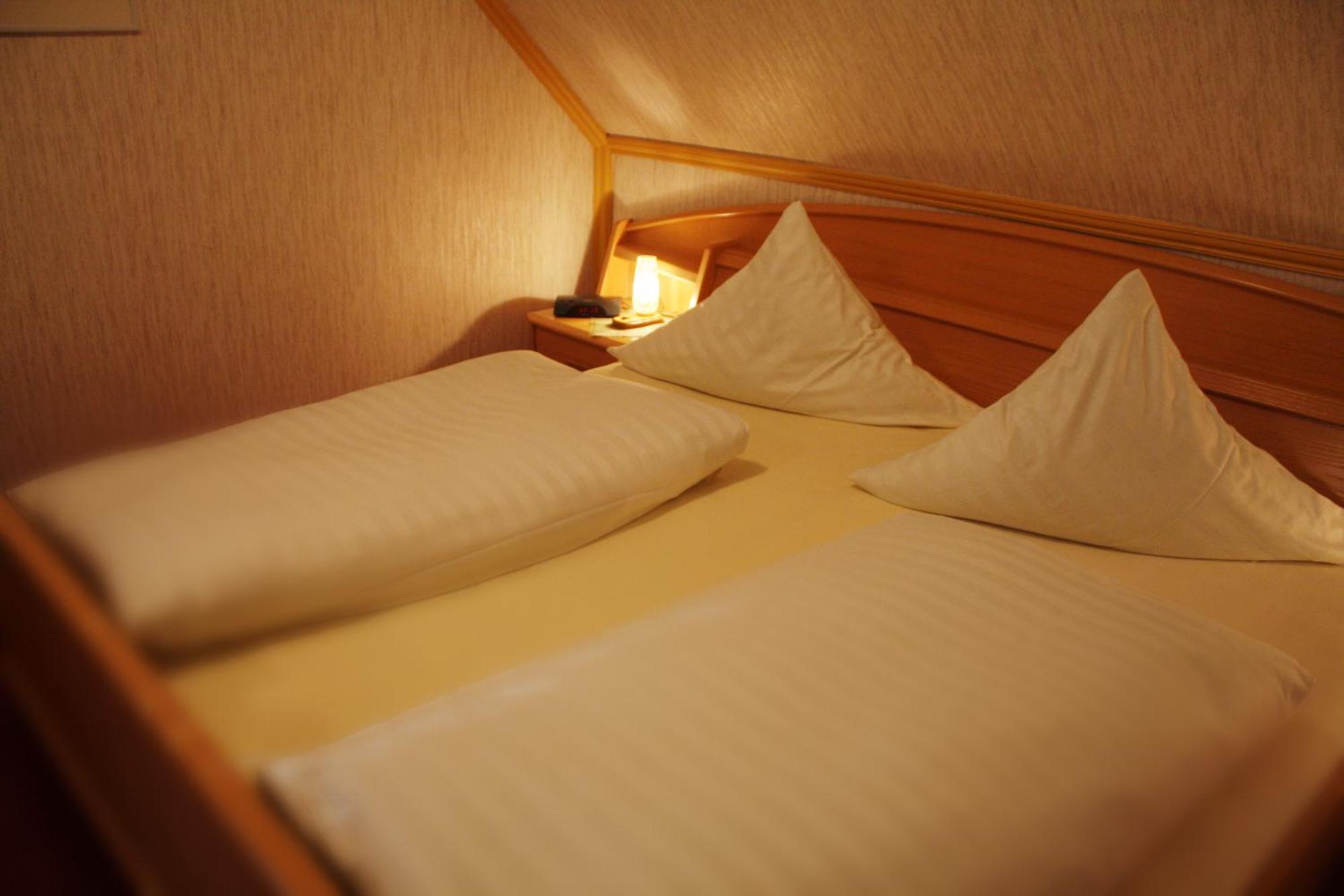 Hotel Drei Kronen Burgkunstadt Esterno foto